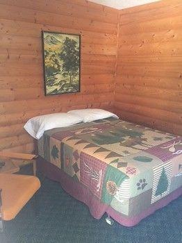 Smokey Hollow Resort Wasagaming 外观 照片