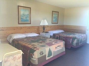 Smokey Hollow Resort Wasagaming 外观 照片