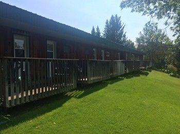 Smokey Hollow Resort Wasagaming 外观 照片